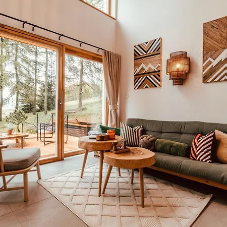 Wygórowane - Nowoczesne Stodoły Pod Tatrami Domek alpejski *